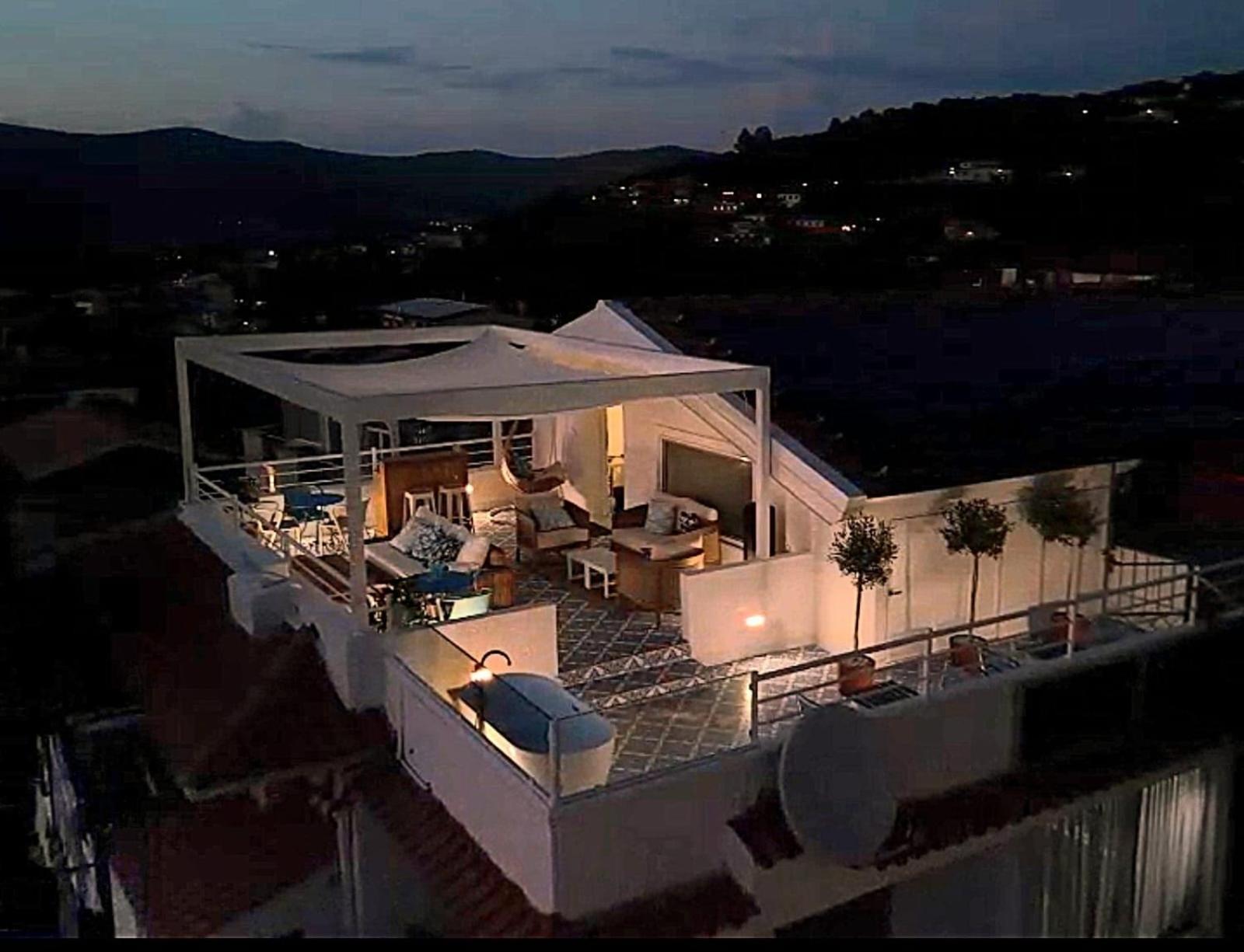 Bed and Breakfast Vist'Amare Санта-Мария-ди-Кастеллабате Экстерьер фото