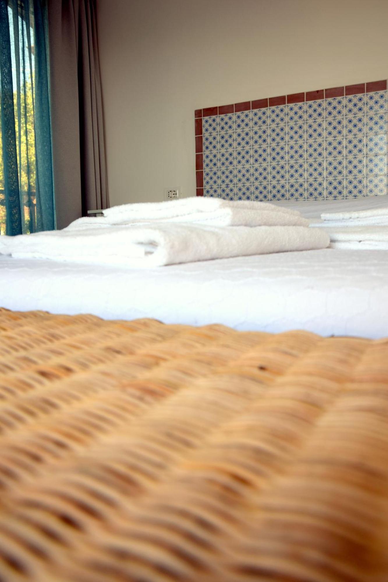 Bed and Breakfast Vist'Amare Санта-Мария-ди-Кастеллабате Экстерьер фото